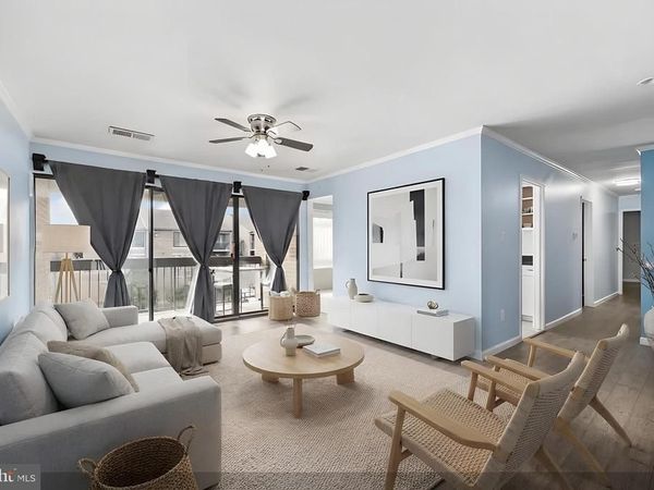 549 FLORIDA AVENUE , Unit 201, HERNDON, VA 20170