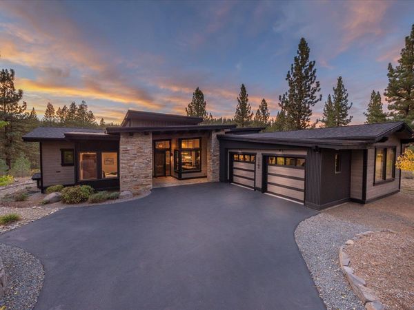 11102 Meek Court, Truckee, CA 96161