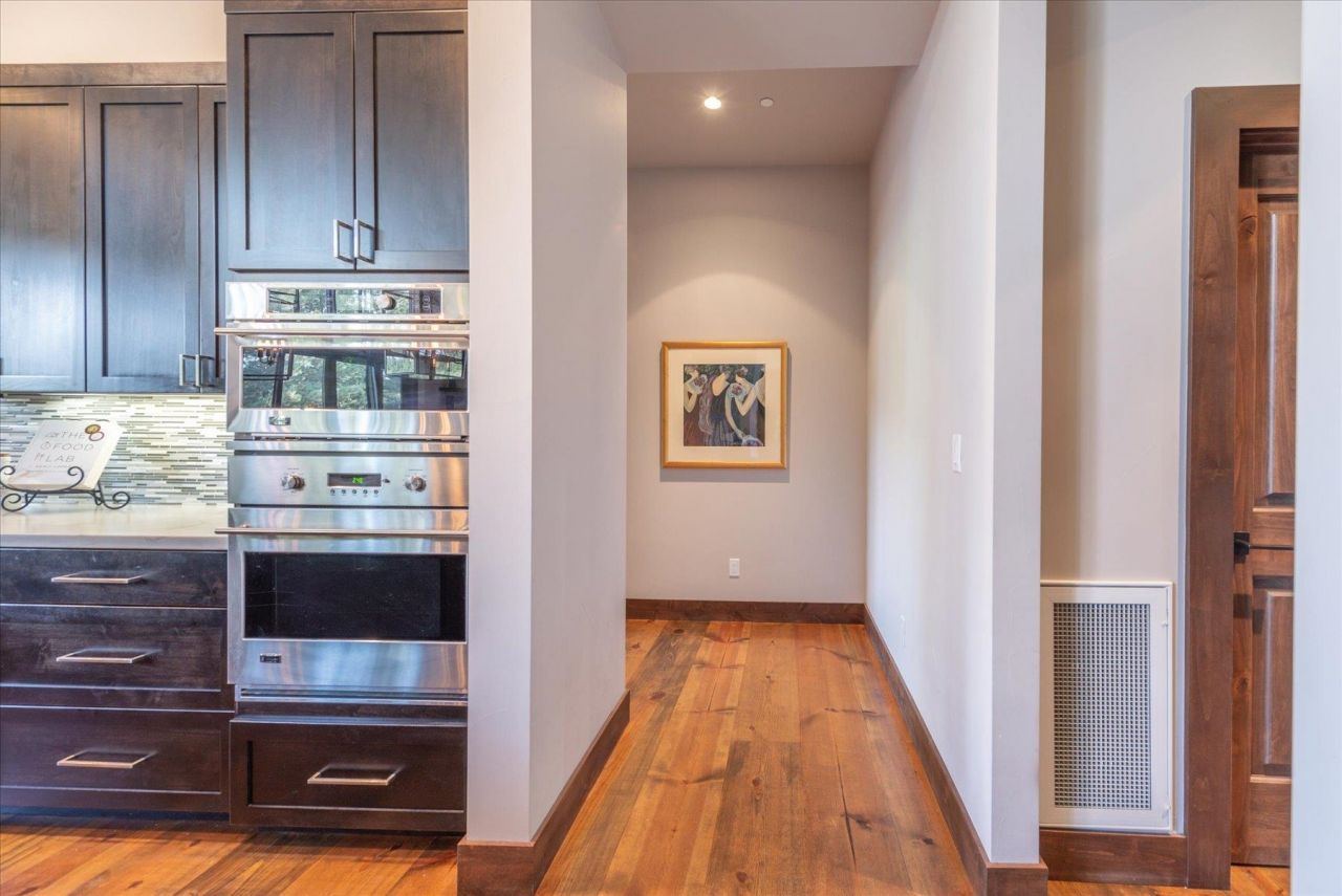 11102 Meek Court, Truckee, CA 96161 Photo