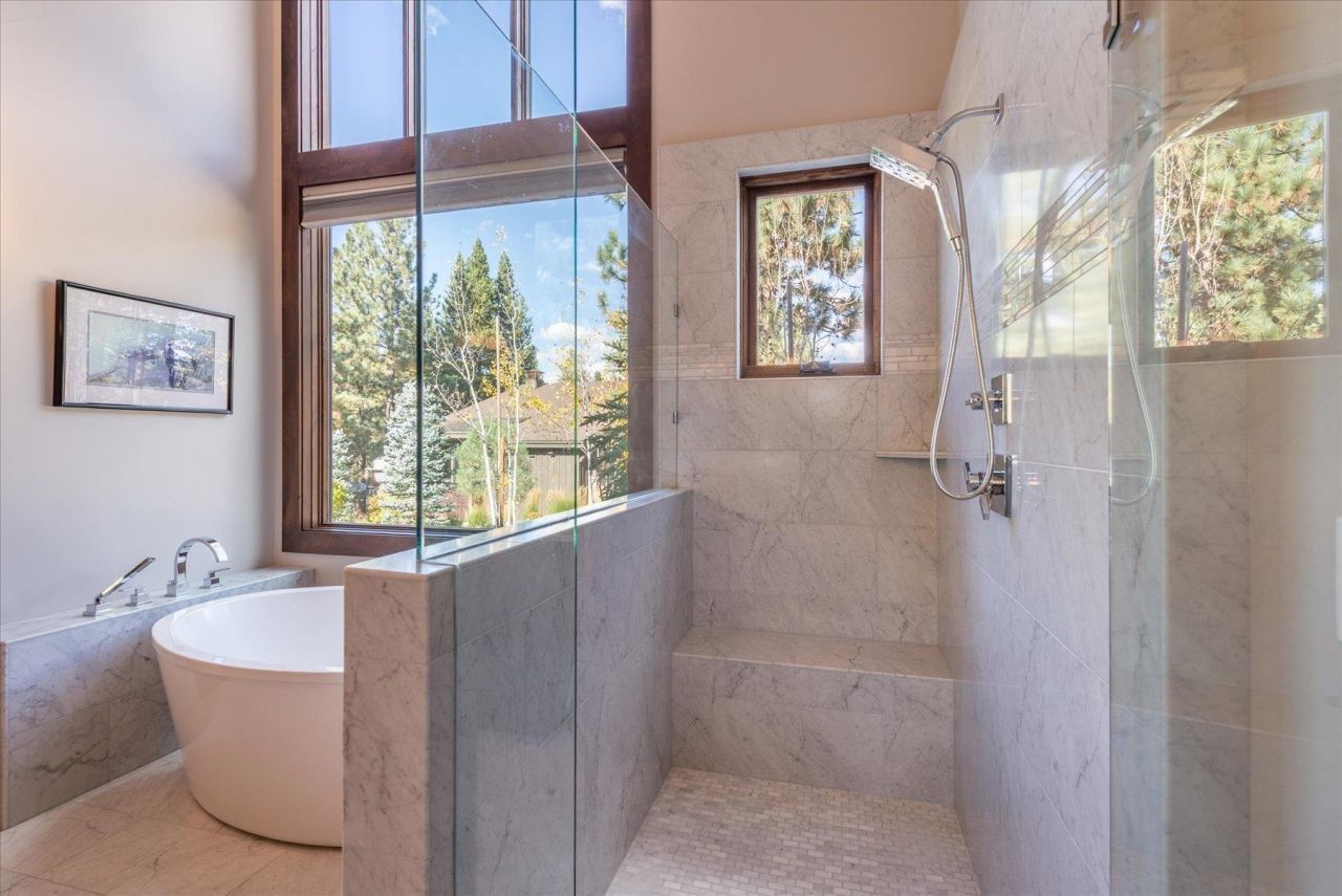 11102 Meek Court, Truckee, CA 96161 Photo