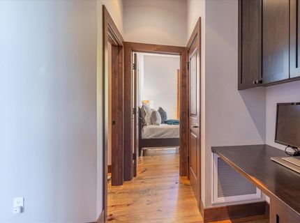 11102 Meek Court, Truckee, CA 96161 Photo