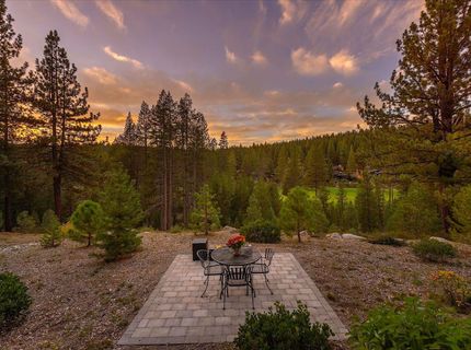11102 Meek Court, Truckee, CA 96161 Photo