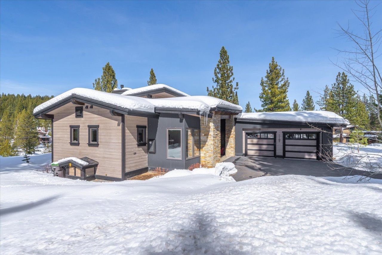 11102 Meek Court, Truckee, CA 96161 Photo