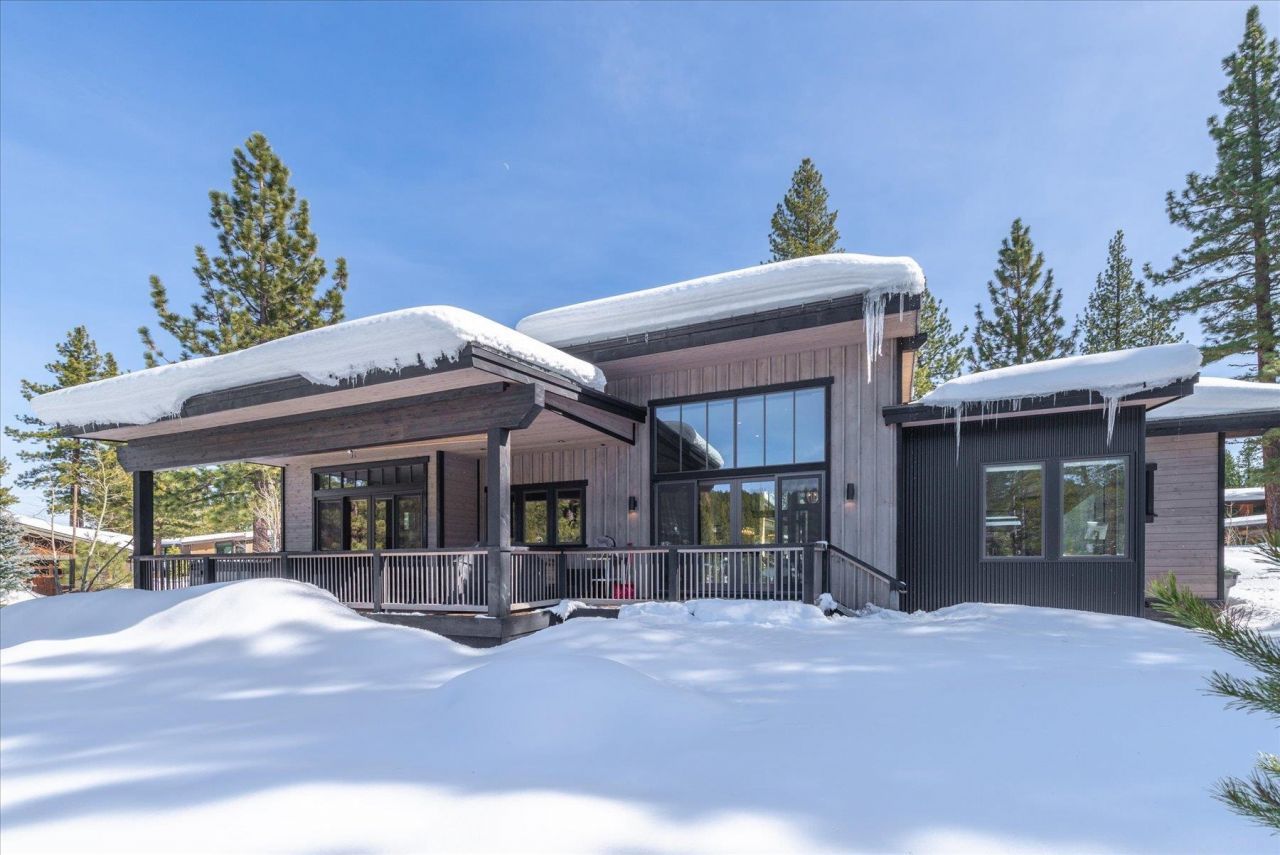 11102 Meek Court, Truckee, CA 96161 Photo