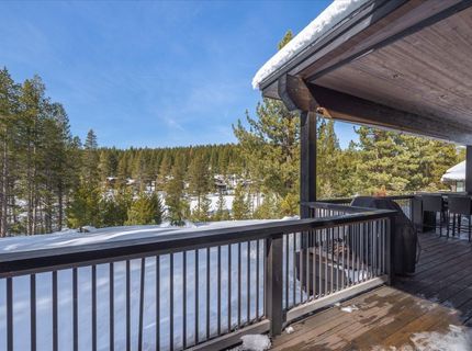 11102 Meek Court, Truckee, CA 96161 Photo