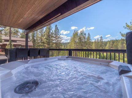 11102 Meek Court, Truckee, CA 96161 Photo