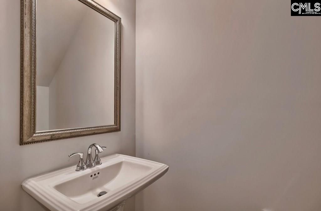 2201 Citation Street  Photo 10