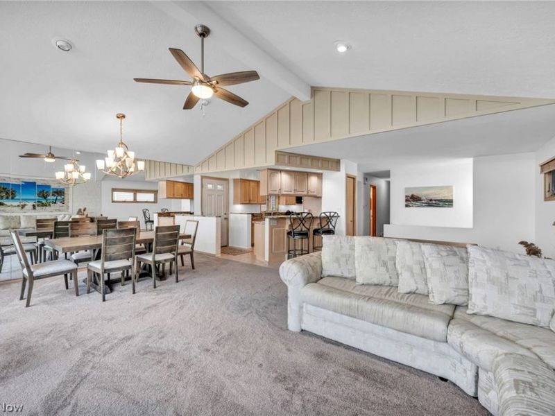 347 Dorwil Drive, Akron, OH 44319 Photo 15