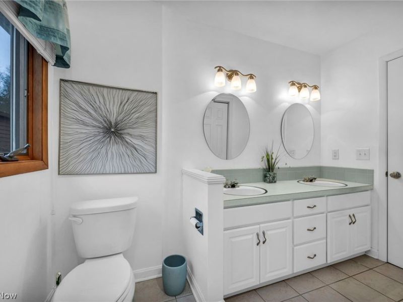 347 Dorwil Drive, Akron, OH 44319 Photo 27