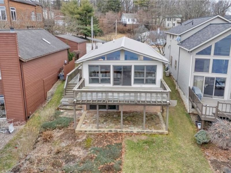 347 Dorwil Drive, Akron, OH 44319 Photo 4