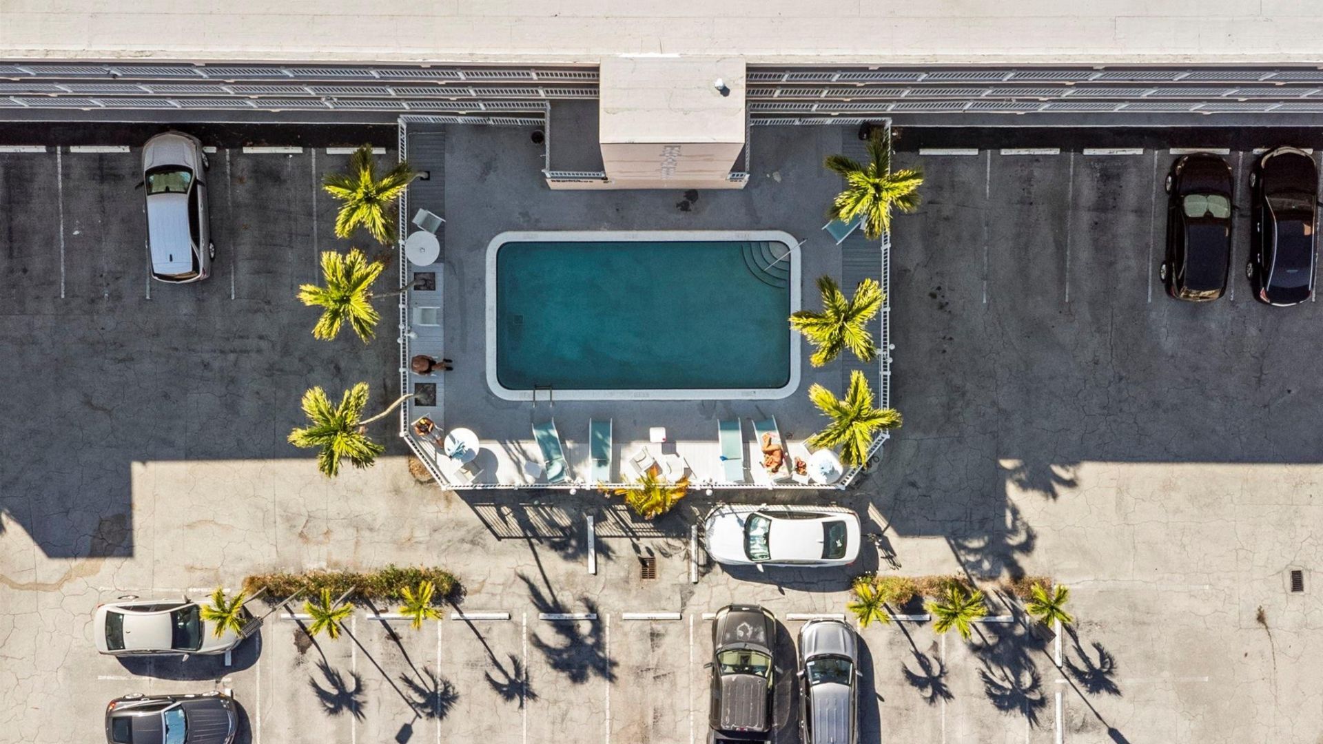 625 Antioch Avenue, Unit 104, Fort Lauderdale, FL 33304 Photo