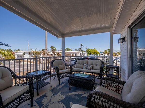 154 Overland TRL, NORTH FORT MYERS, FL 33917