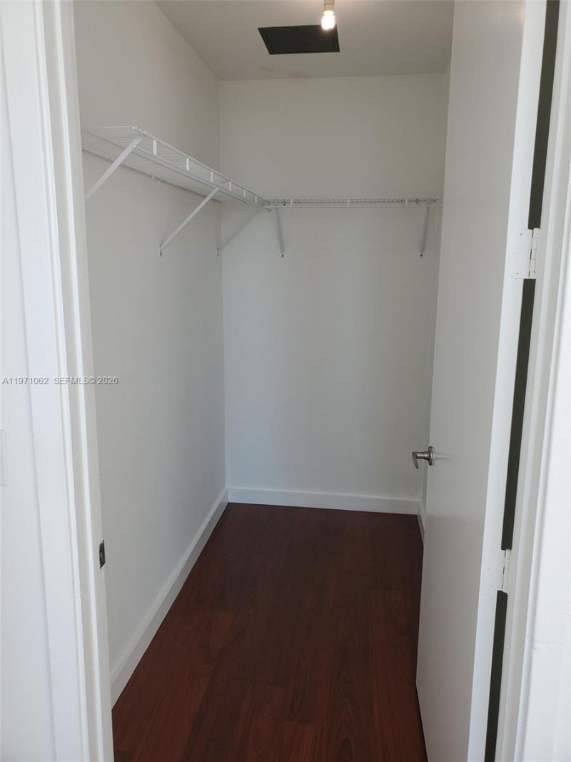 2200 NE 4th Ave, Unit 606, Miami, FL 33137 Photo