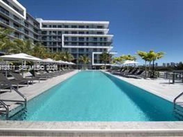 2960 NE 207, Unit PH16, Aventura, FL 33180