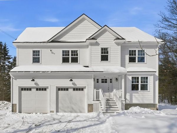 181 Pine Street, Tewksbury, MA 01876