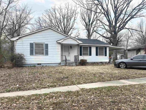 16 Shirley St. , Pine Bluff, AR 71602