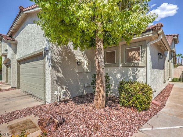 124 Tapatio Street, Henderson, NV 89074