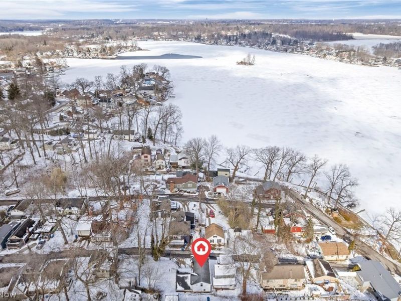 222 Olden Avenue, Coventry, OH 44319 Photo 4