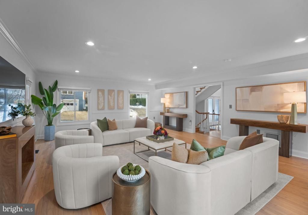 3015 Oregon Knolls Drive Nw, Washington, DC 20015 Main Photo