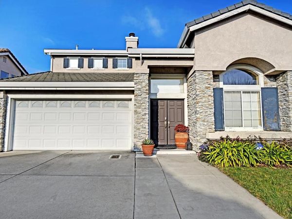 15100 15100 Shining Star Ln, San Leandro, CA 94579
