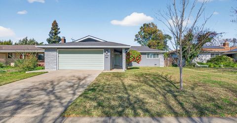 9149 Rundelay Way, Sacramento, CA 95826 Photo