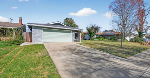 9149 Rundelay Way, Sacramento, CA 95826 Photo