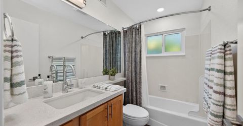 9149 Rundelay Way, Sacramento, CA 95826 Photo