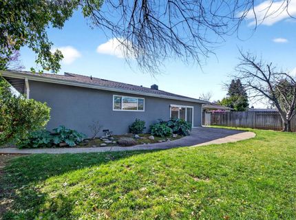 9149 Rundelay Way, Sacramento, CA 95826 Photo