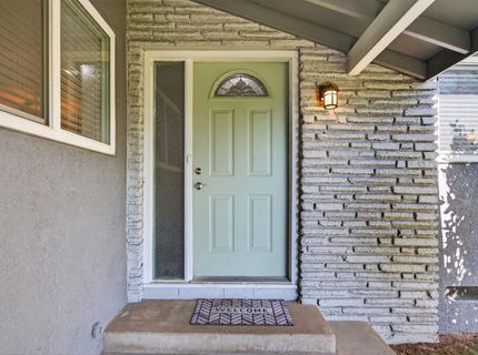 9149 Rundelay Way, Sacramento, CA 95826 Photo