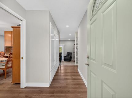 9149 Rundelay Way, Sacramento, CA 95826 Photo