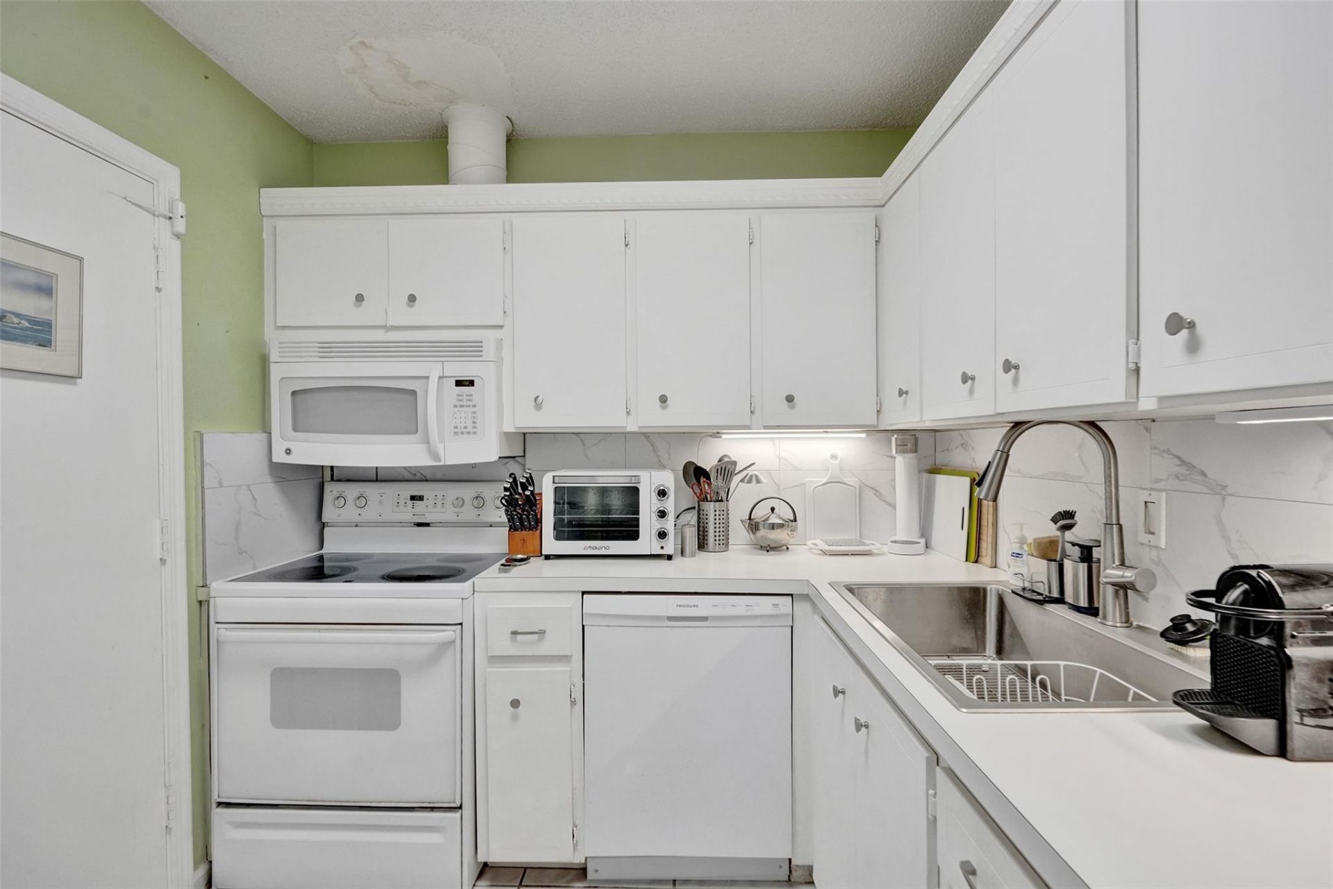 6750 NE 21st Road, Unit 123, Fort Lauderdale, FL 33308 Photo