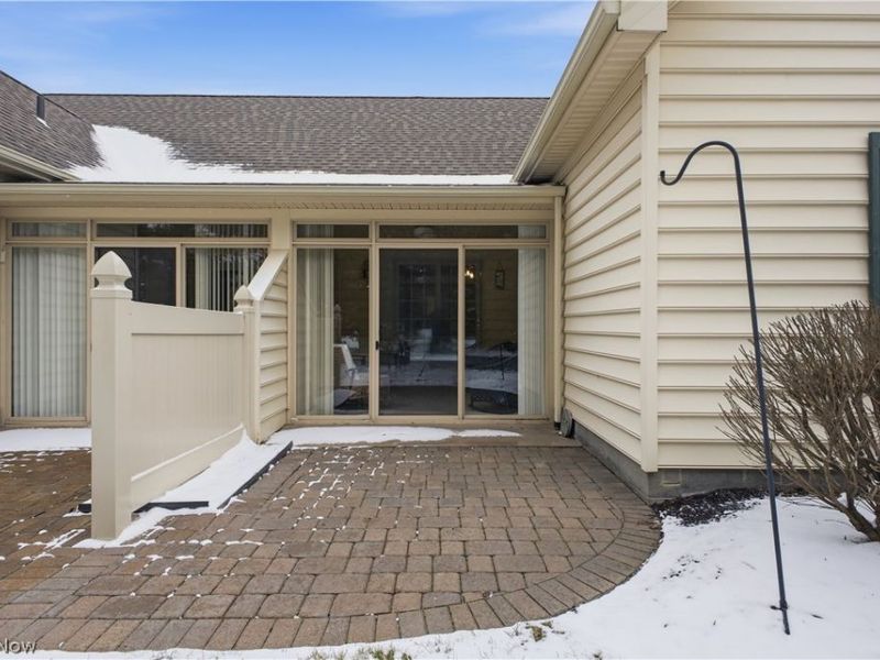 246 Village Court, Columbiana, OH 44408 Photo 16