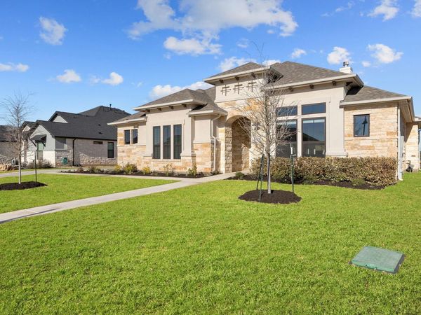 208 Rosetta LOOP, Liberty Hill, TX 78642