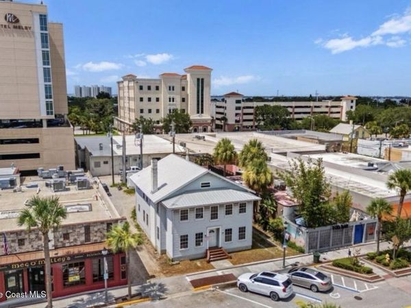 814 E New Haven Avenue , Melbourne, FL 32901