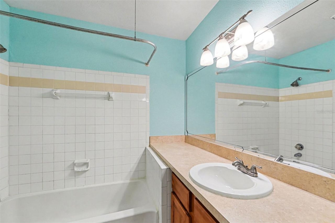 9100 Dr Martin Luther King Jr Street N, Unit 1205, Saint Petersburg, FL 33702 Photo