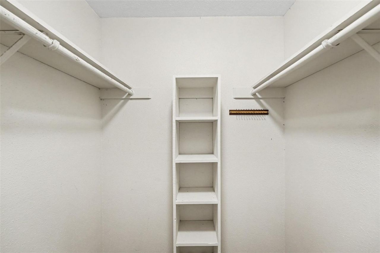 9100 Dr Martin Luther King Jr Street N, Unit 1205, Saint Petersburg, FL 33702 Photo