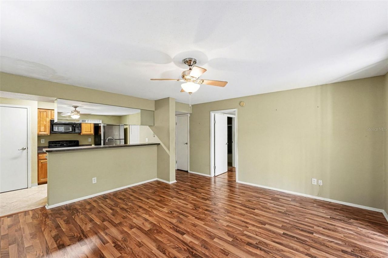 9100 Dr Martin Luther King Jr Street N, Unit 1205, Saint Petersburg, FL 33702 Photo