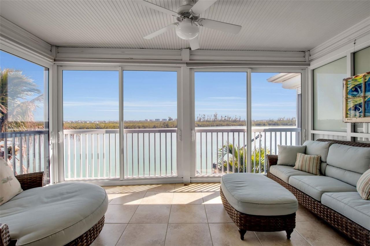 9203 Midnight Pass Road, Unit 2, Sarasota, FL 34242 Photo