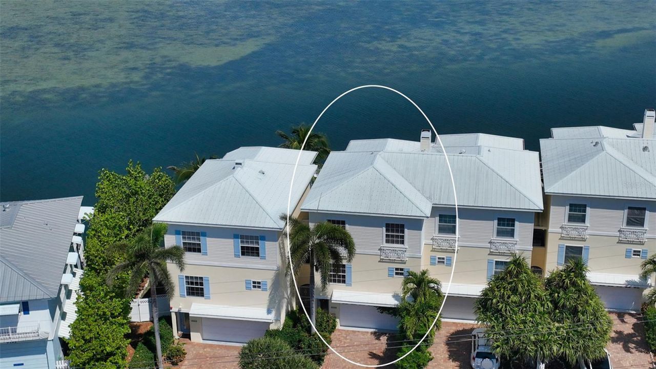 9203 Midnight Pass Road, Unit 2, Sarasota, FL 34242 Photo