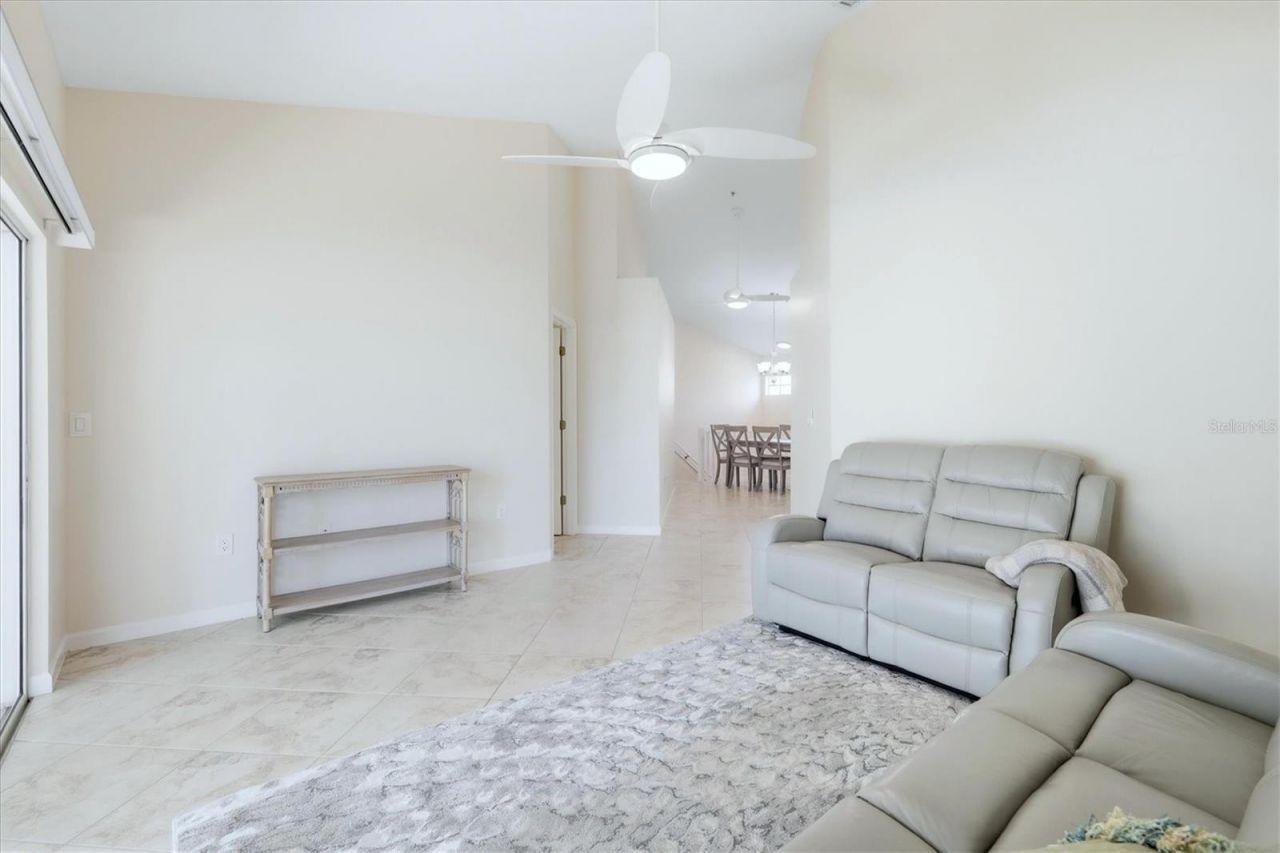 5442 Fair Oaks Street, Unit 12C, Bradenton, FL 34203 Photo