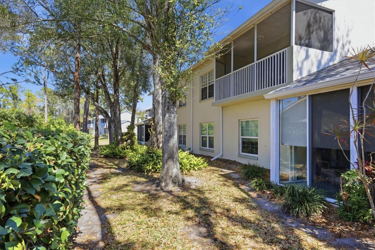 5442 Fair Oaks Street, Unit 12C, Bradenton, FL 34203 Photo