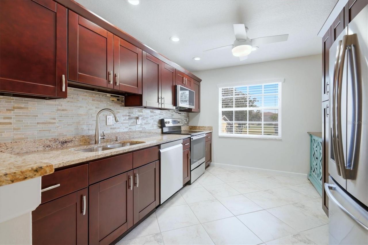 5442 Fair Oaks Street, Unit 12C, Bradenton, FL 34203 Photo