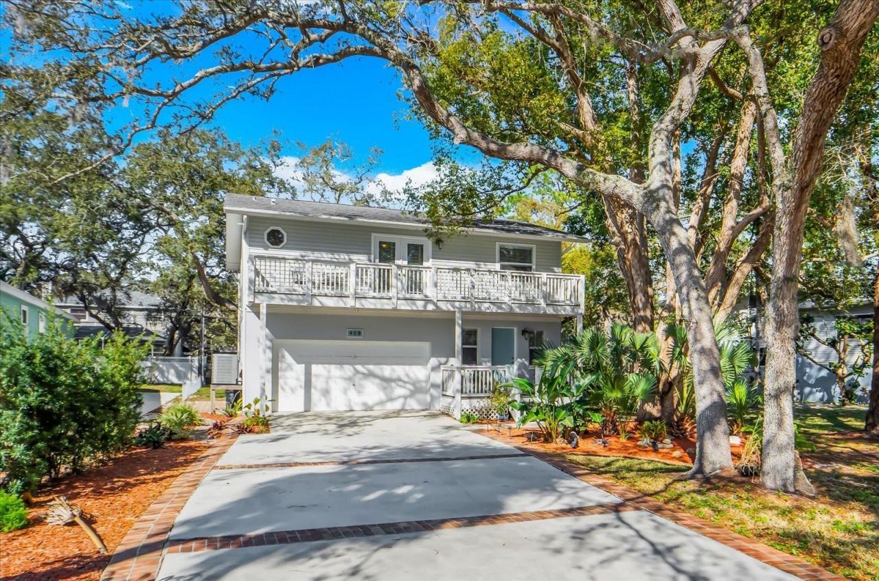 408 Georgia Avenue , Crystal Beach, FL 34681 Photo