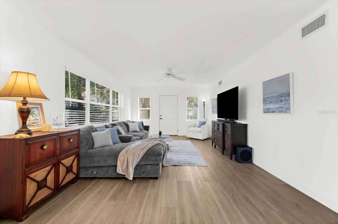 408 Georgia Avenue , Crystal Beach, FL 34681 Photo