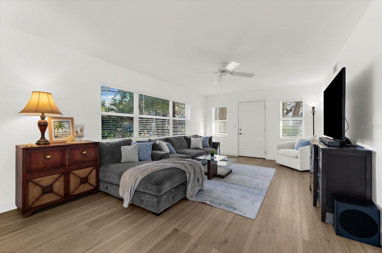 408 Georgia Avenue , Crystal Beach, FL 34681 Photo