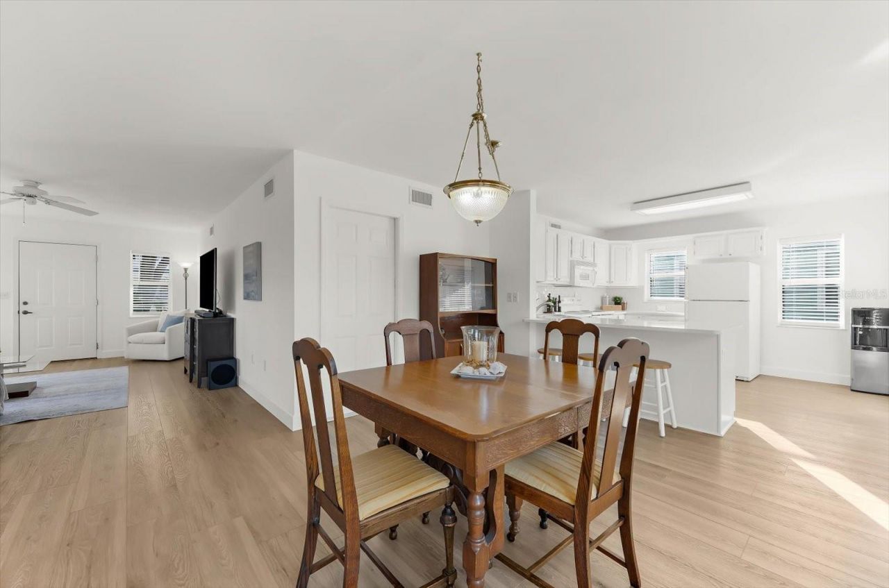 408 Georgia Avenue , Crystal Beach, FL 34681 Photo