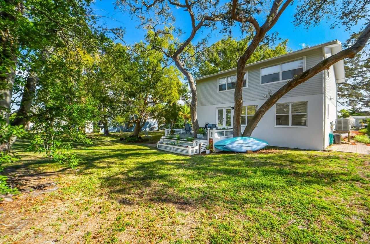 408 Georgia Avenue , Crystal Beach, FL 34681 Photo