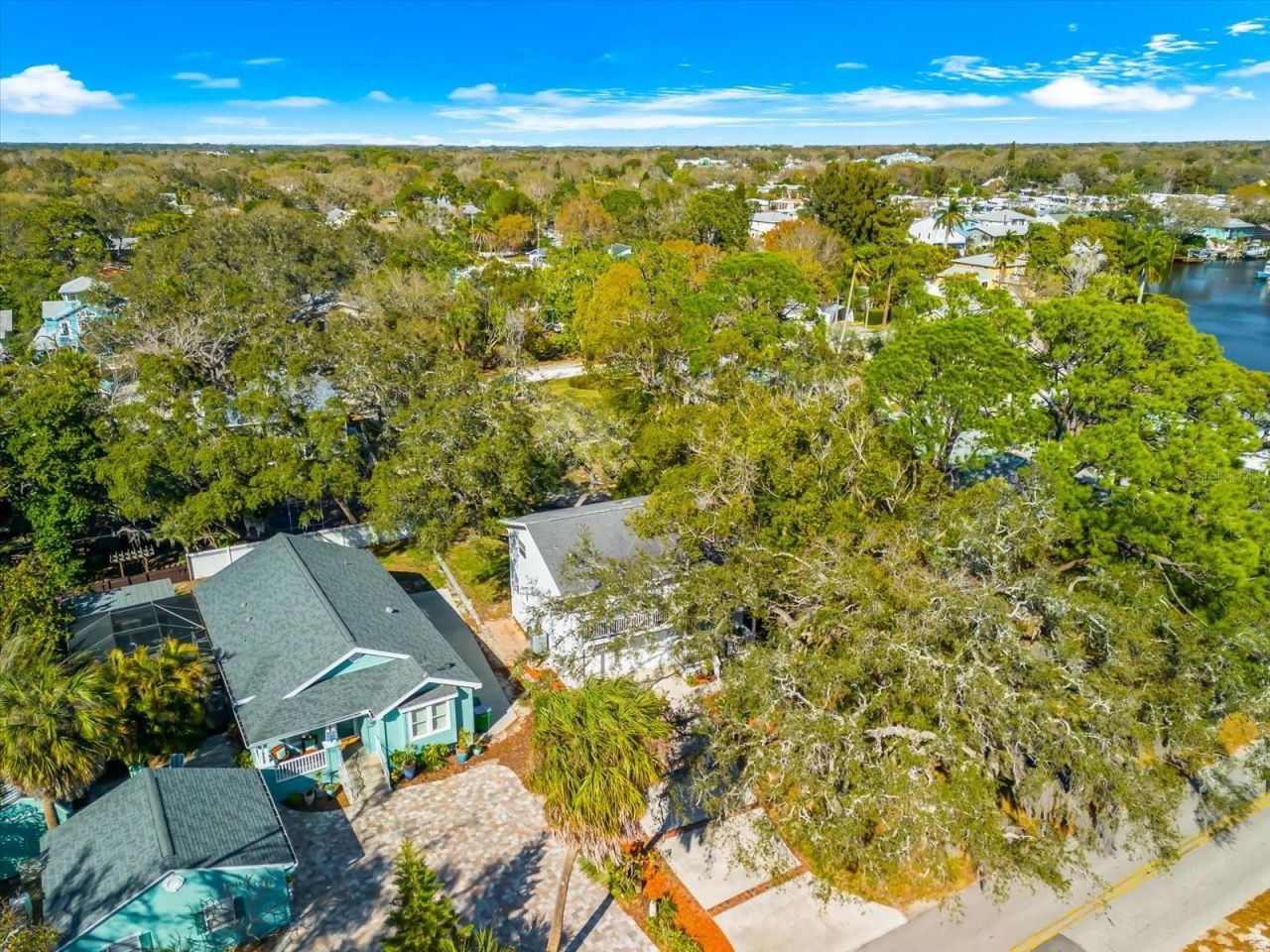 408 Georgia Avenue , Crystal Beach, FL 34681 Photo