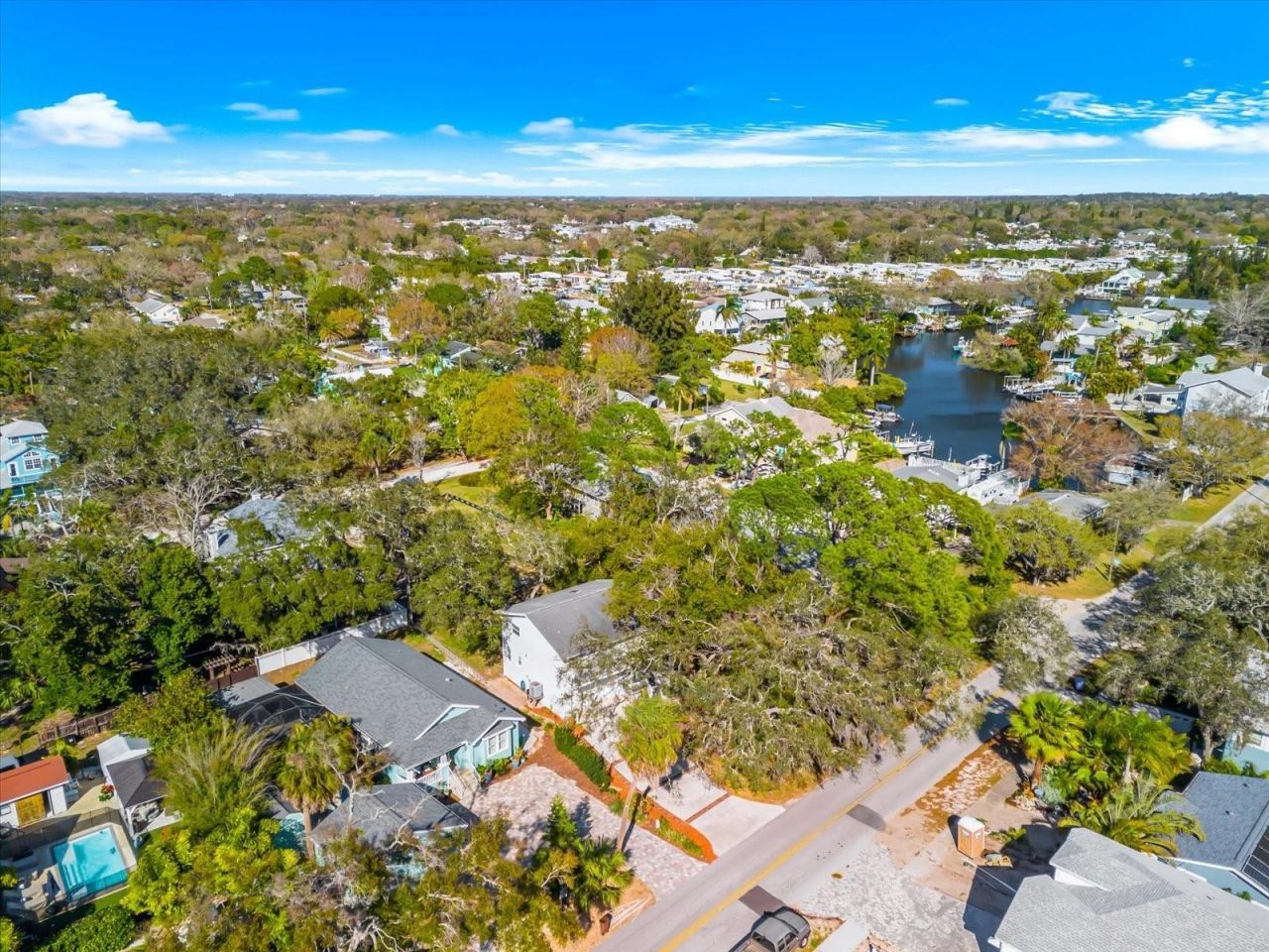 408 Georgia Avenue , Crystal Beach, FL 34681 Photo