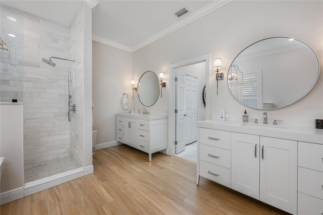 1845 Gerda Terrace, Orlando, FL 32804 Photo